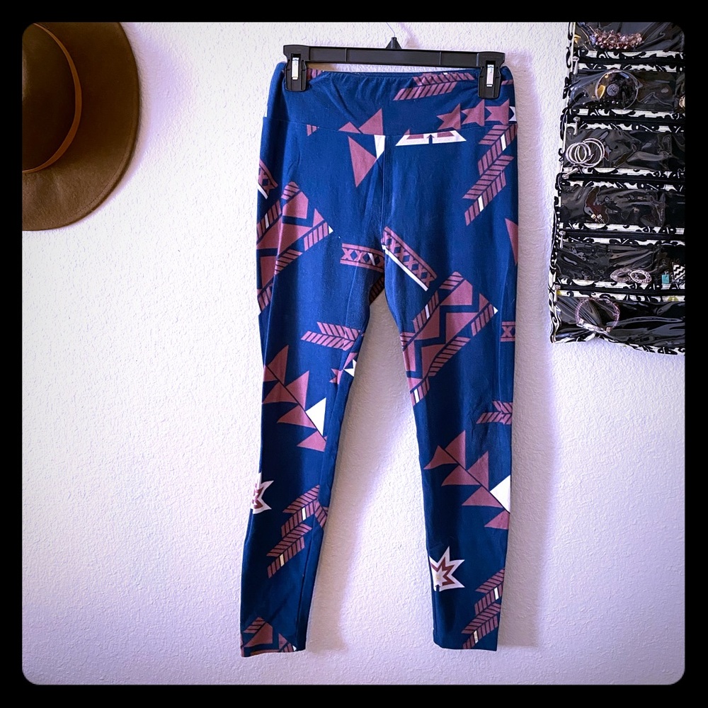 Tribal Aztec OS Lularoe Leggings